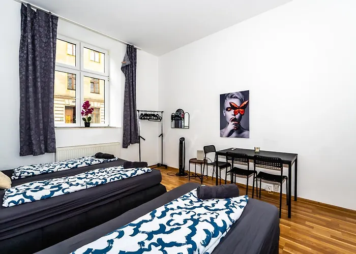 מלון דירות Family Studio- 7 Minutes To Schoenbrunn Palace וינה